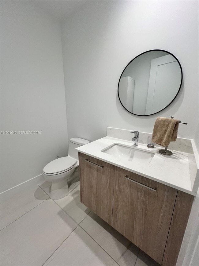 Building Photo - 153 N Seabreeze Blvd