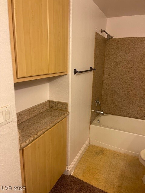 Building Photo - 8000 W Badura Ave