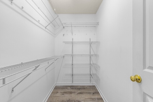 Building Photo - 129 Kellerhis Dr