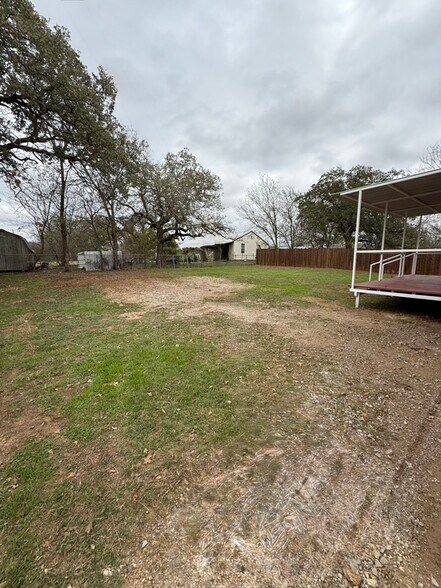 Building Photo - 602 SW 21st St