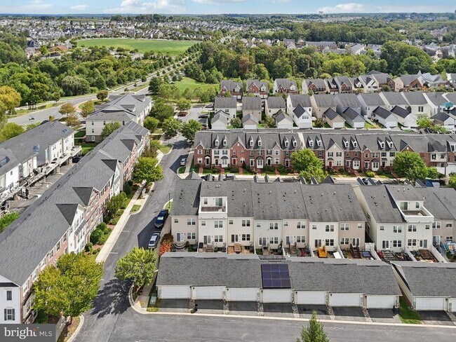 Building Photo - 22448 Bright Sky Dr