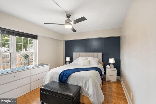Building Photo - 7651 Tremayne Pl