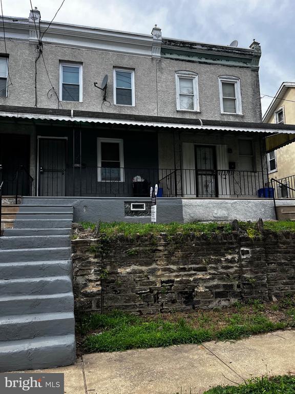 Building Photo - 2029 Eastburn Ave