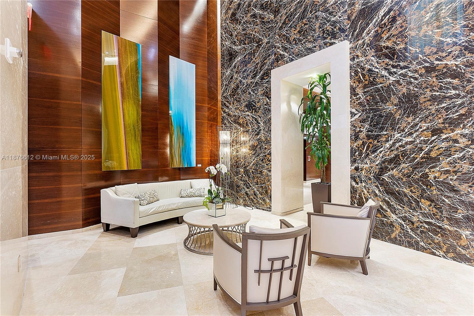 Building Photo - 15811 Collins Ave