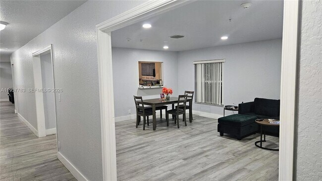 Building Photo - 2953 NW 10th Ct