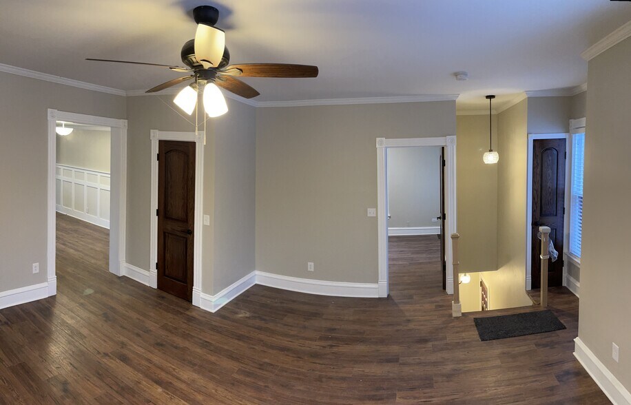 Building Photo - 3424 Garfield Ave