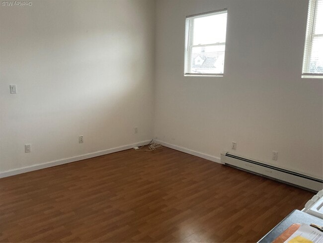 Building Photo - 205 N Wellwood Ave