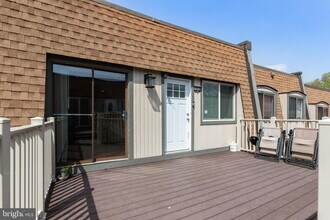 Building Photo - Move-In Ready 3 bed and 2 Bath Rental