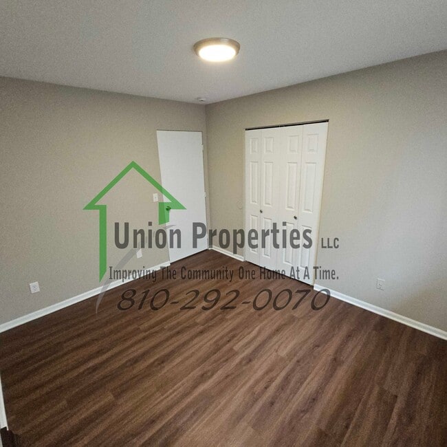 Building Photo - 1820 Kern St