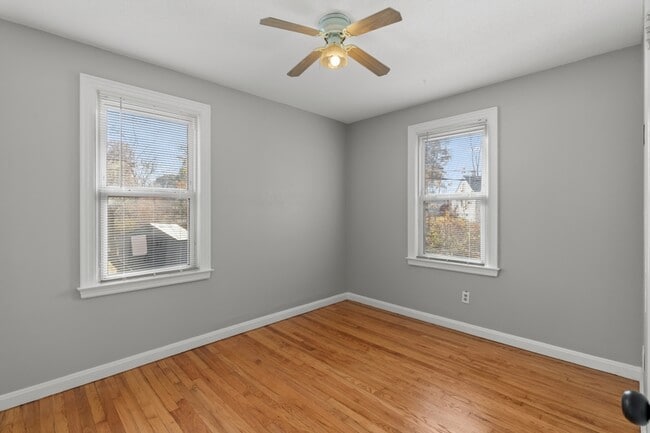 Building Photo - 963 Collier Pl