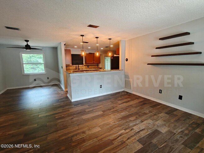 Building Photo - 1549 Sonoma Ct