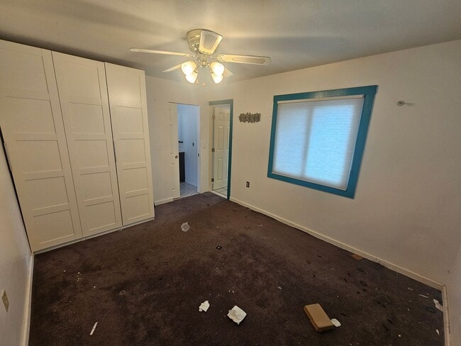 Building Photo - Live & Work in Oakland: Spacious Home with...