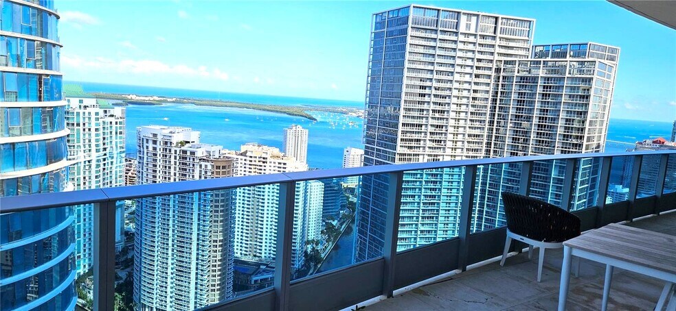 Building Photo - 200 Biscayne Boulevard Way