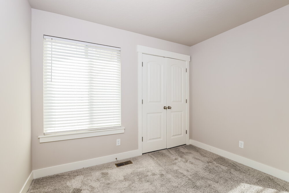 Building Photo - 2419 Prairie Ln