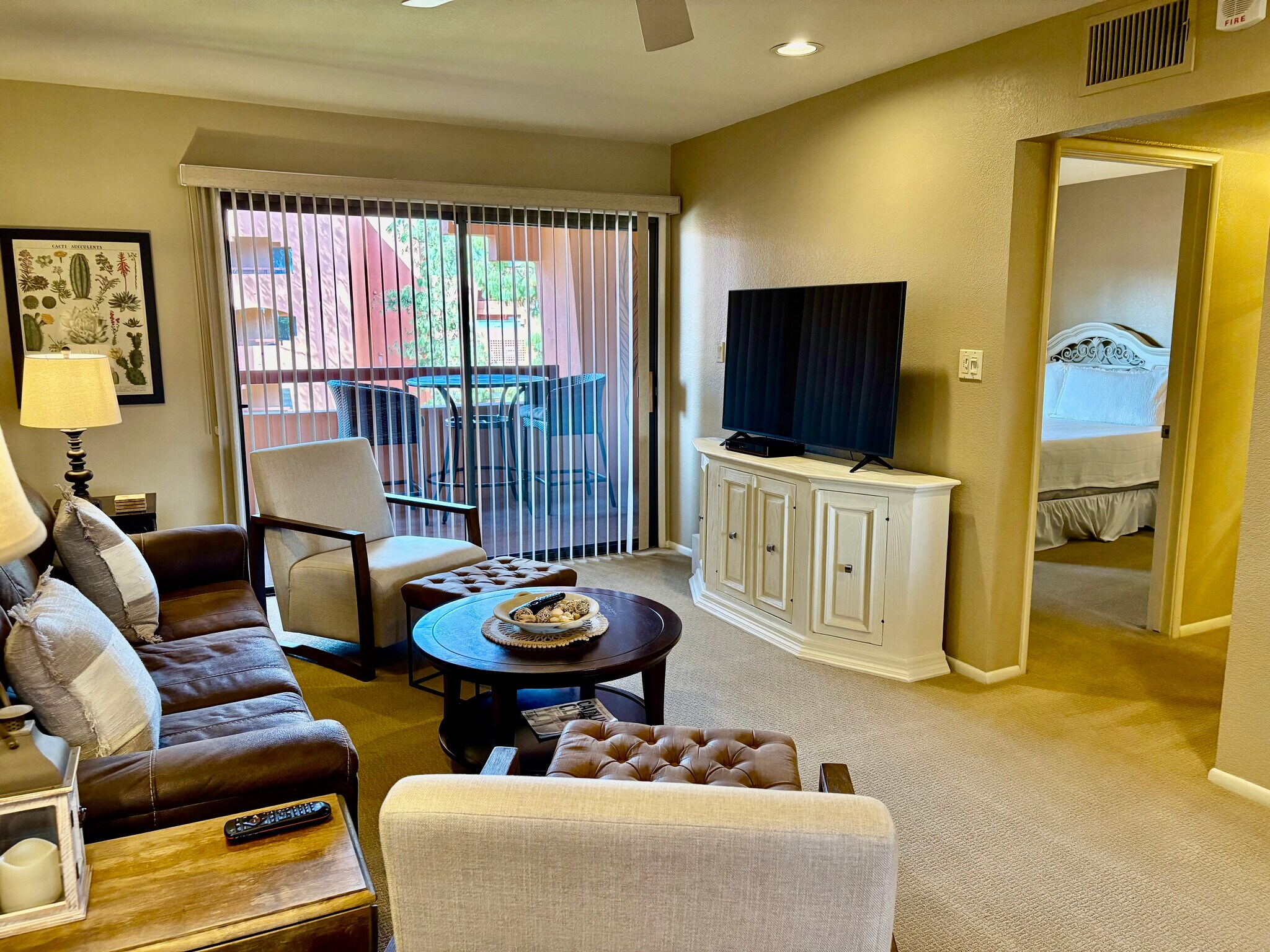 Building Photo - 12222 N Paradise Village Pky W