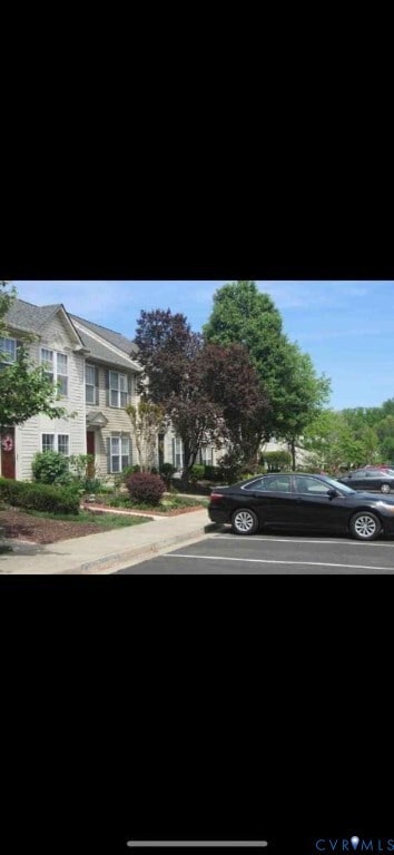 Building Photo - 2808 Queensland Dr