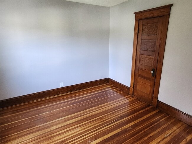 Building Photo - 43 Wildermere St
