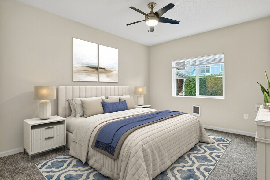 Building Photo - 10664 NE Holly St