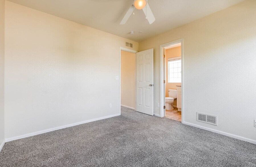Building Photo - 4505 Andes St