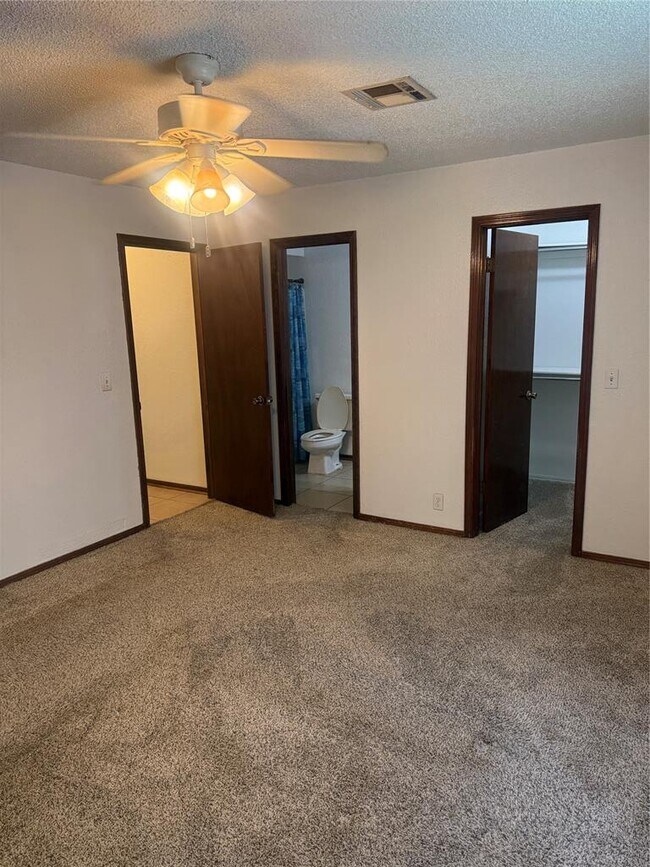 Building Photo - 1309 Summerton Pl