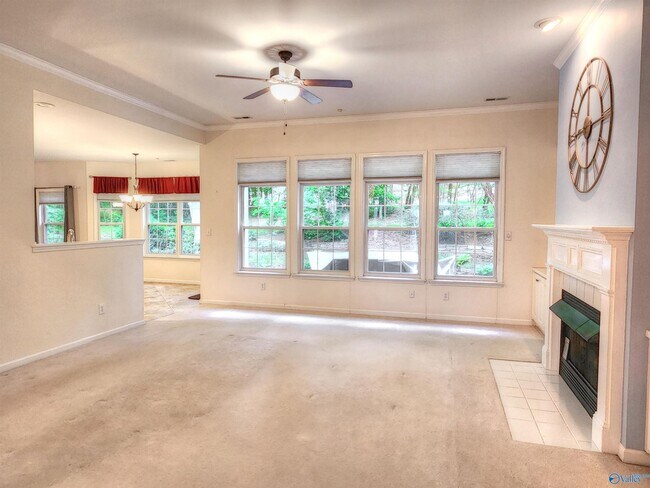 Building Photo - 93 Fernbrook Ct