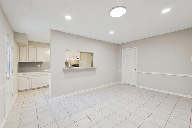 Building Photo - 14722 Brown Rd