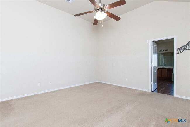 Building Photo - 3302 Vineyard Trail