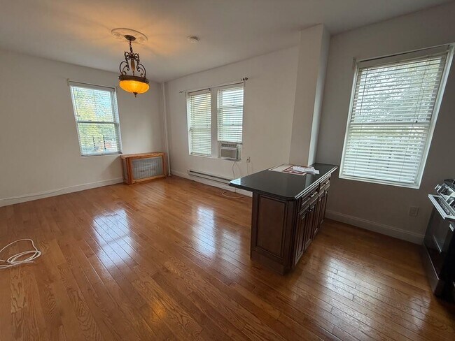 Building Photo - 7505 Palisade Ave