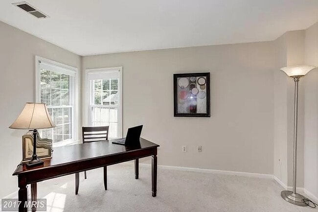Building Photo - 9708 Rossetti Ct