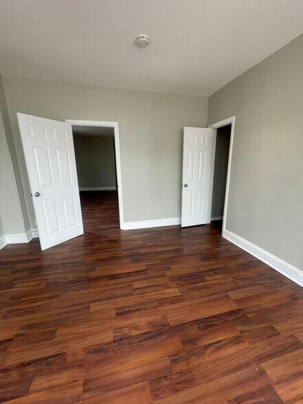 Building Photo - 18 Atlantic St