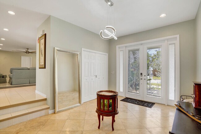 Building Photo - 1826 58th St S