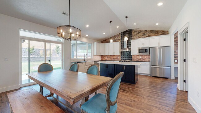 Building Photo - 3 Bedroom, 2 Bath Home in Richland