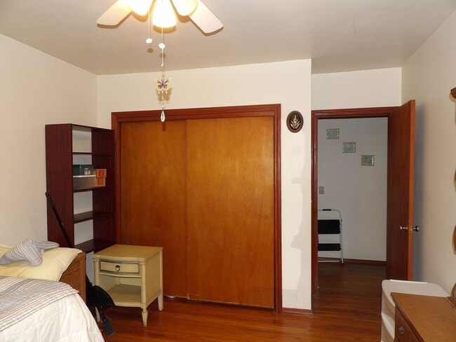 Building Photo - Room for Rent $600/month plus utilities