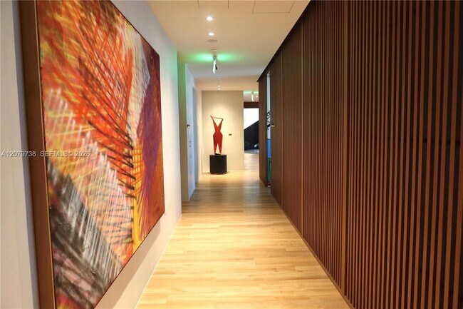 Building Photo - 1400 Biscayne Blvd