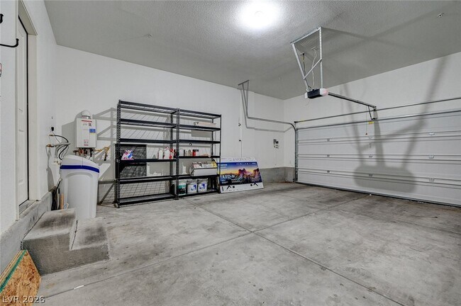 Building Photo - 277 Persistence Ct