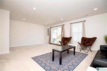 Building Photo - 2206 Cook Dr