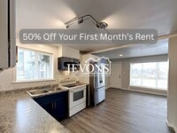 Building Photo - 3303 S Ainsworth Ave