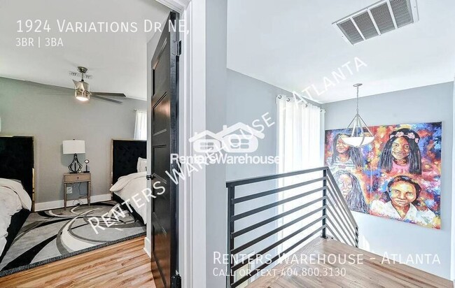 Building Photo - Beautifully Renovated 3 Bedroom Townhome i...