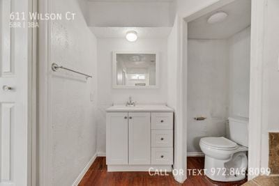 Building Photo - 611 Wilson Ct