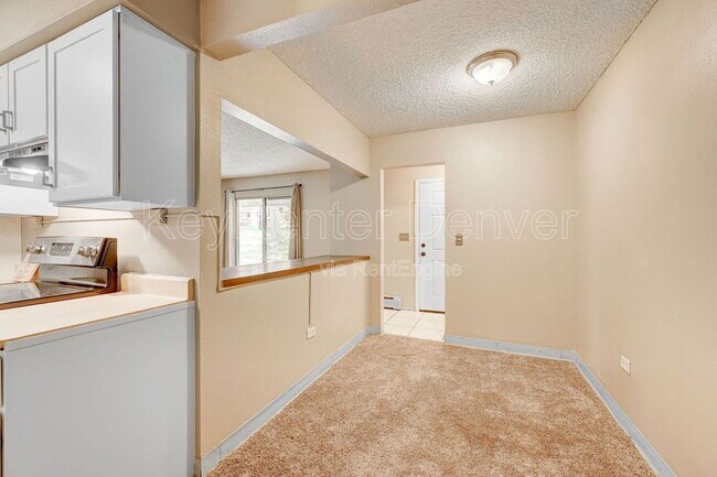 Building Photo - 4565 S Lowell Blvd