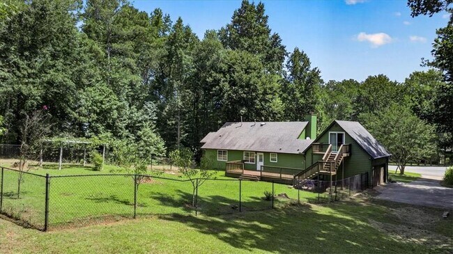 Building Photo - 115 Hubbard Dr