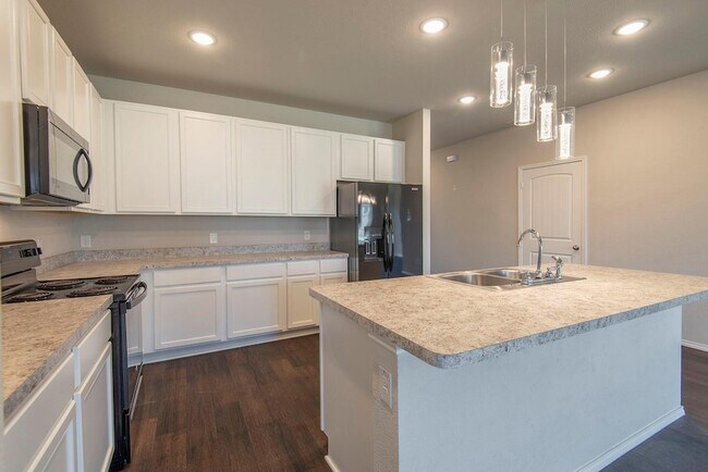 Building Photo - 1005 Stanridge Ln