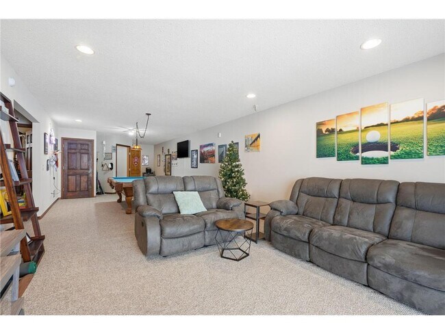 Building Photo - 3909 93rd Ave N