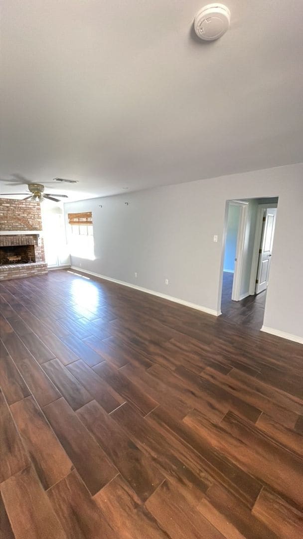 Building Photo - 3 BD 2 BA Home in the Bayou View School District of Gulfport includes LAWN CARE