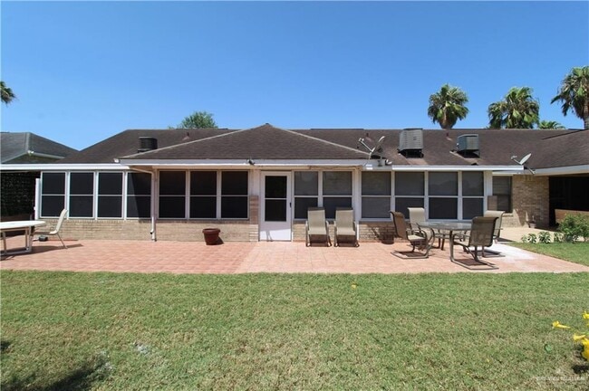 Building Photo - 1408 Circle Dr