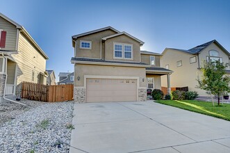 Building Photo - HUGE SIX (6!!!) BD HOME IN LORSON RANCH!