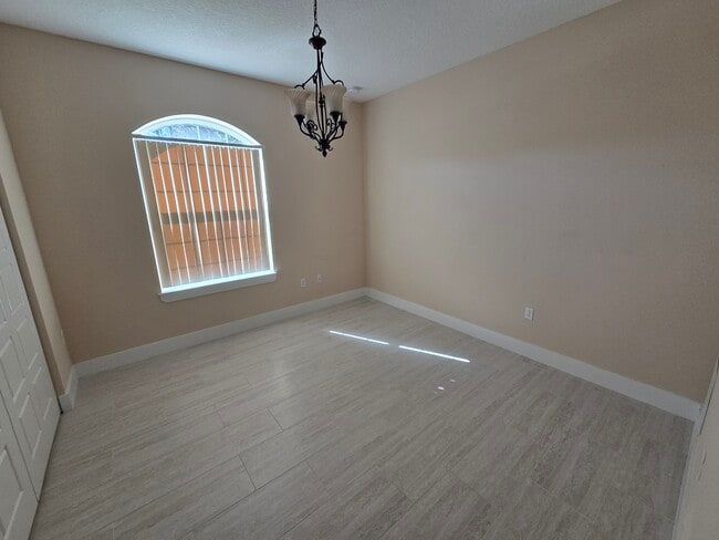 Building Photo - 3 Ramshorn Pl