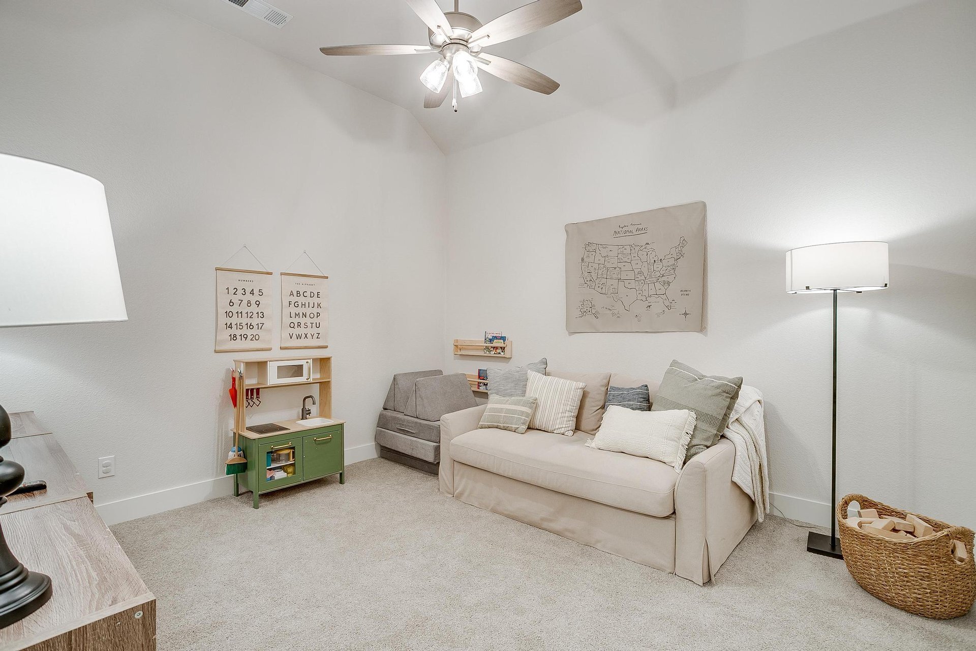 Building Photo - 14904 Chipwood Dr