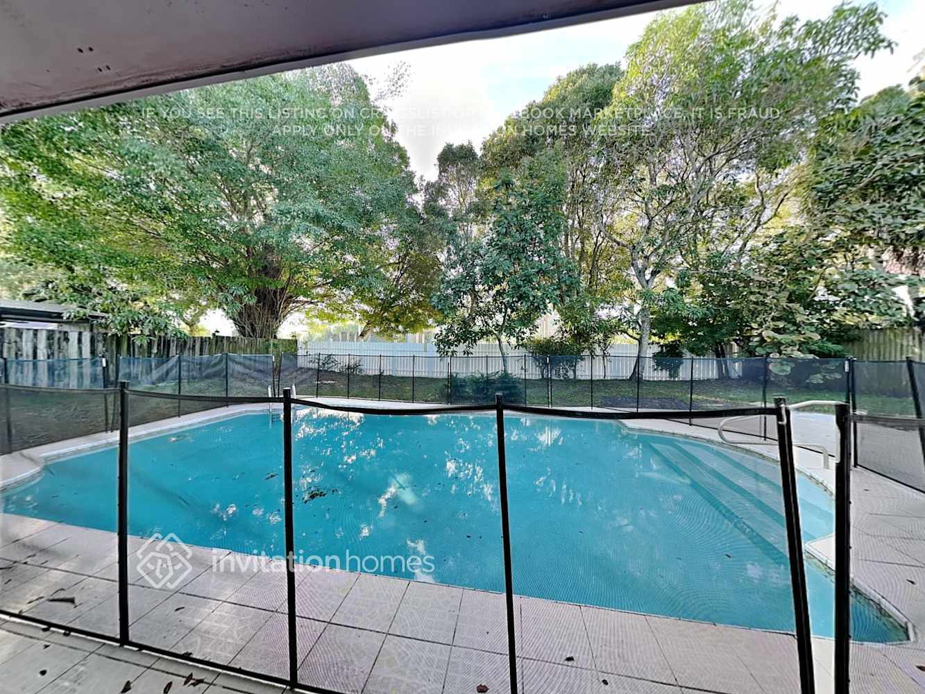 Building Photo - 9664 Carousel Cir S