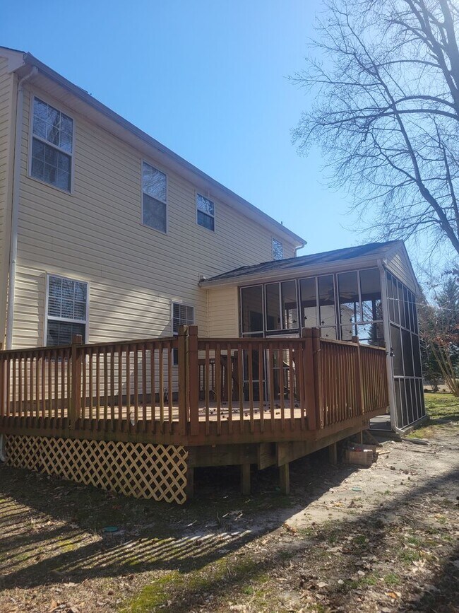 Building Photo - 3719 Bridlepath Ln